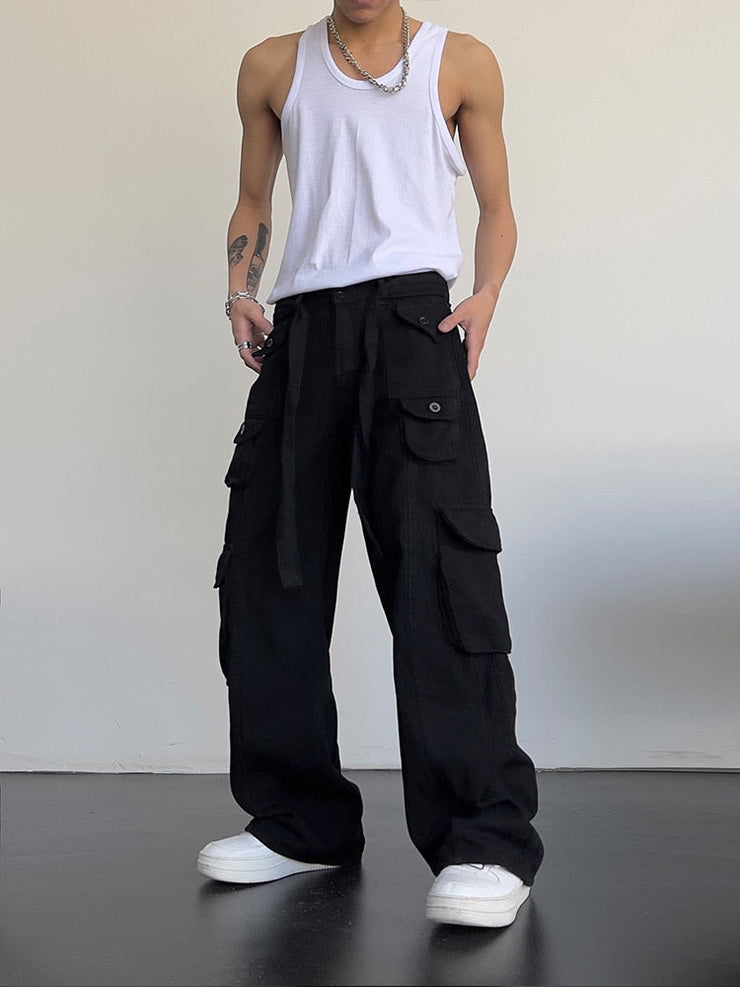 THE CARGO TROUSERS